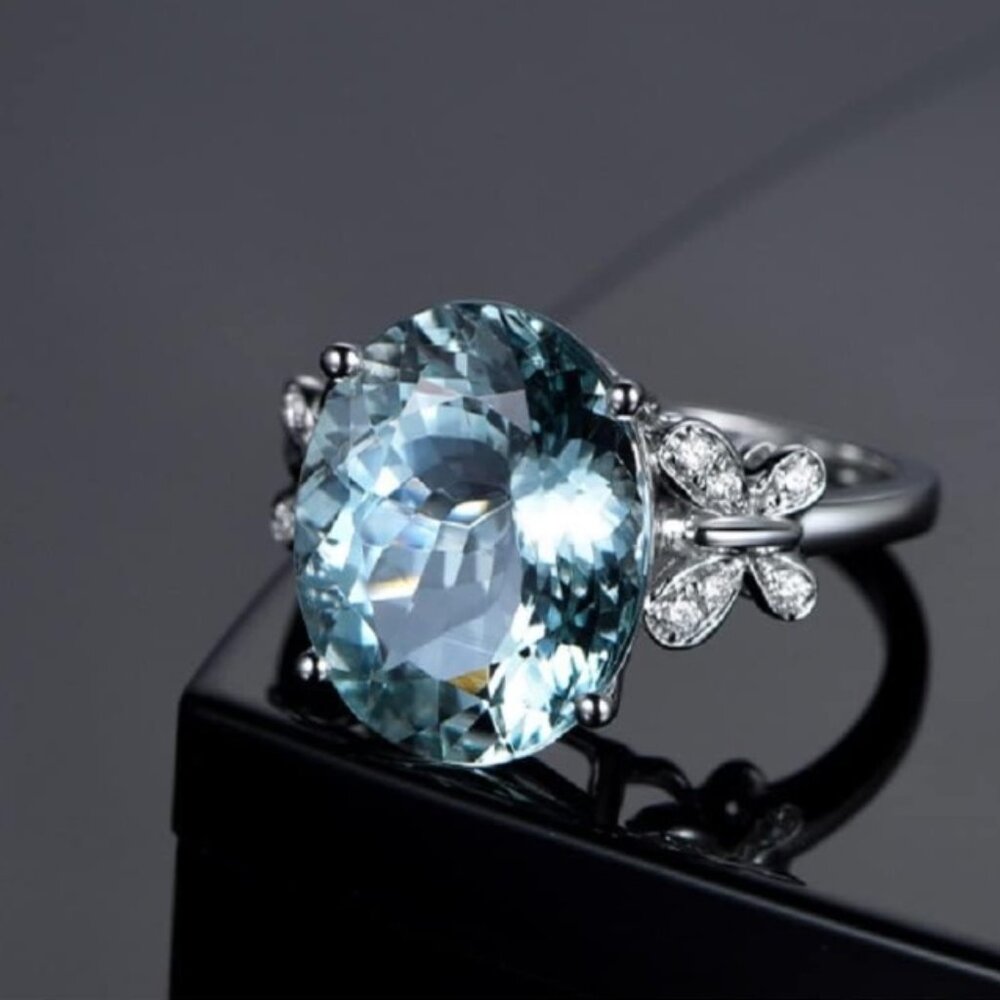 Butterfly 5 carat Aquamarine Ring 925 silver Nwt